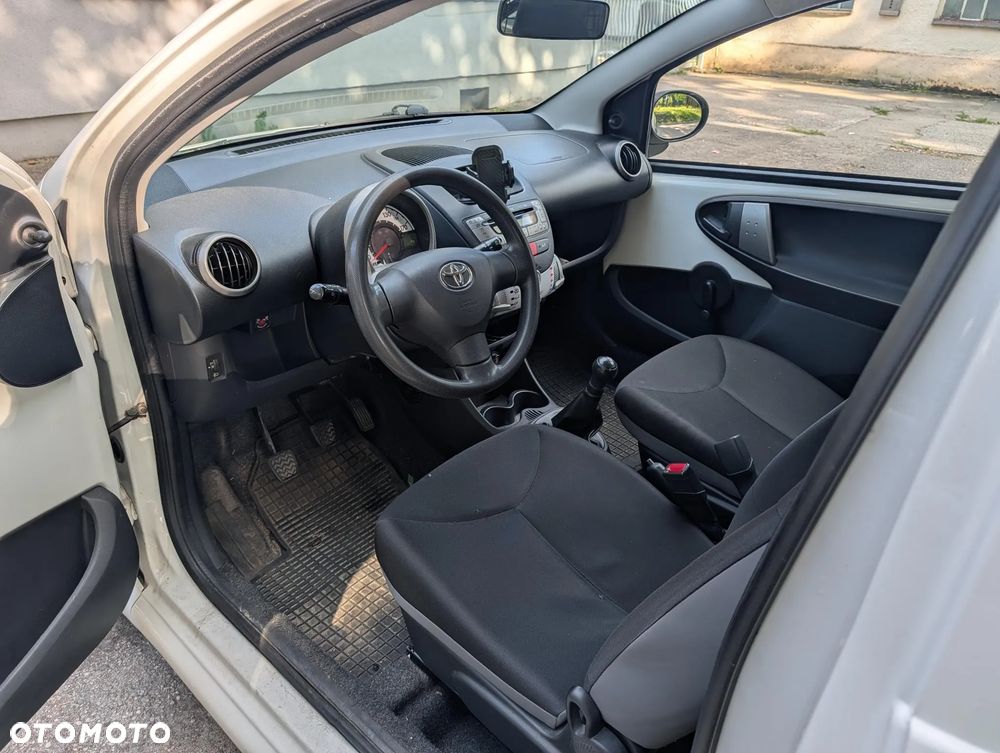 Toyota Aygo - 20