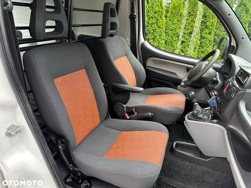 Fiat Doblo Maxi - 15