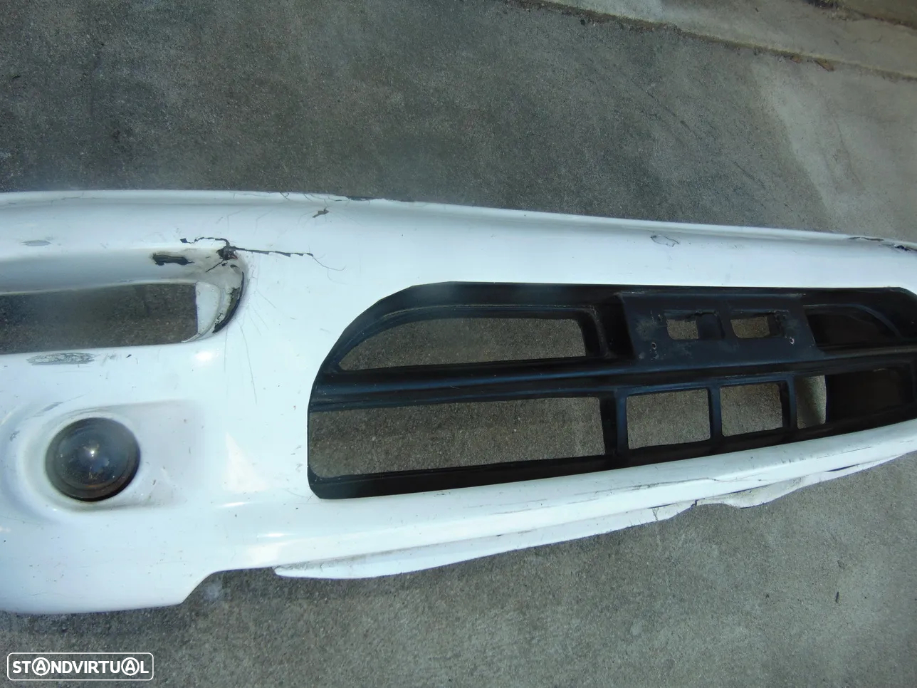 Toyota Corolla starvan E10 para-choques - 4