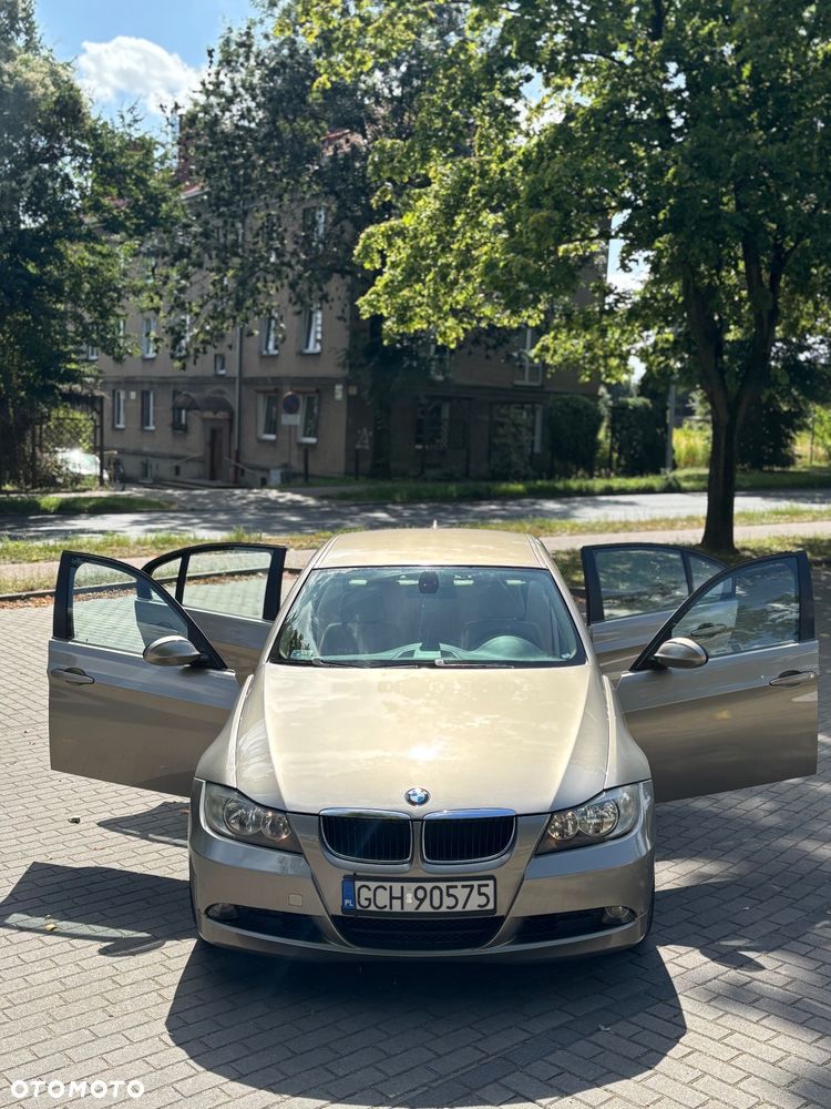 BMW Seria 3 320d - 3