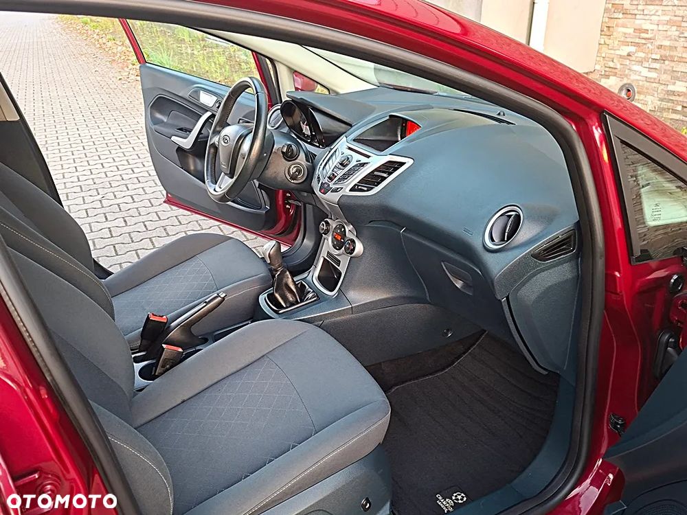 Ford Fiesta 1.25 Champions Edition - 6