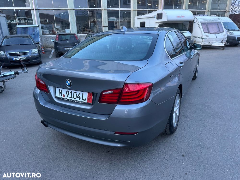BMW Seria 5 520i Aut. Luxury Line - 5