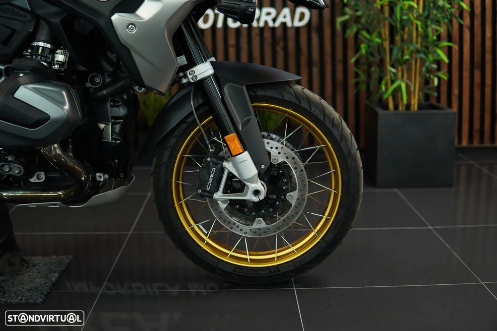 BMW R 1250 GS TRIPLE BLACK - 38