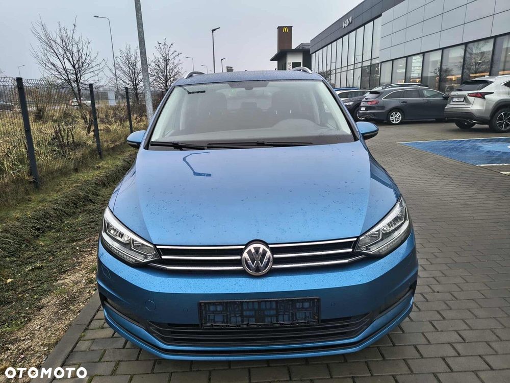 Volkswagen Touran - 2