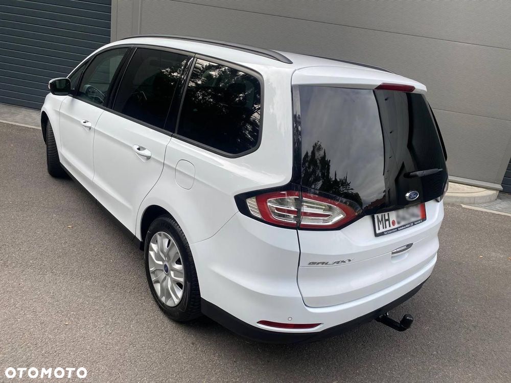 Ford Galaxy - 11