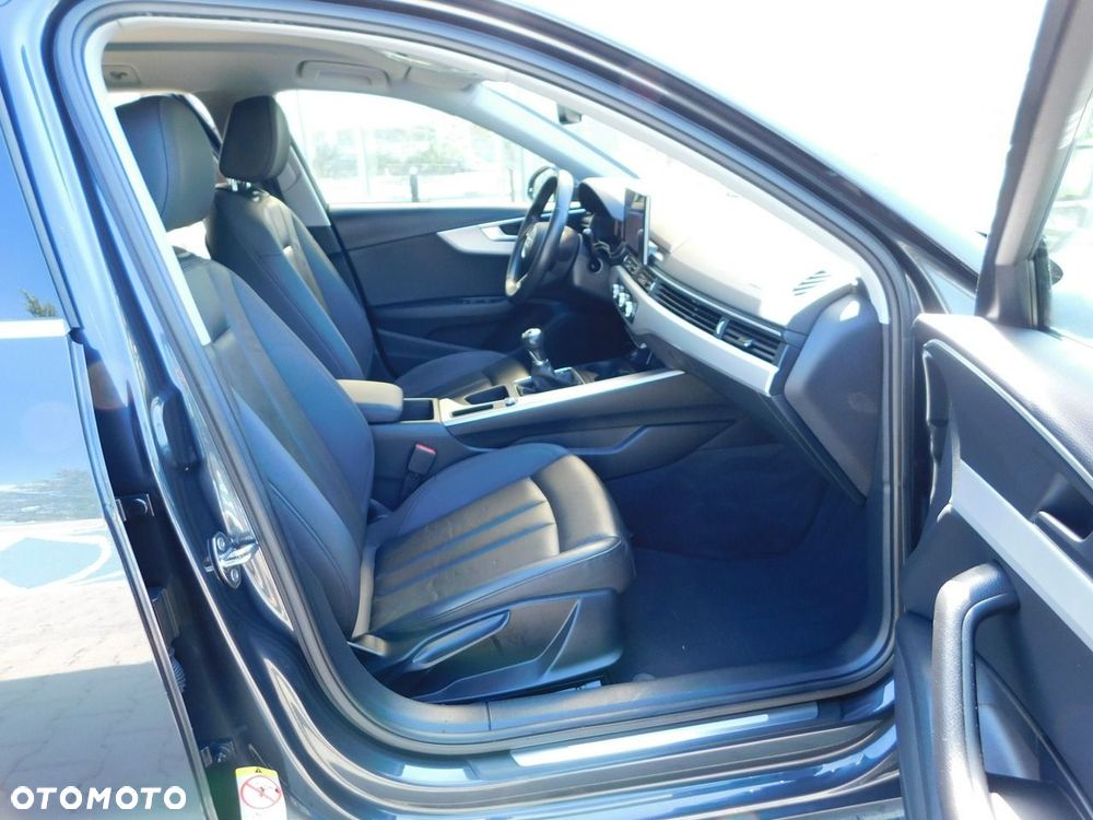 Audi A4 Avant - 11