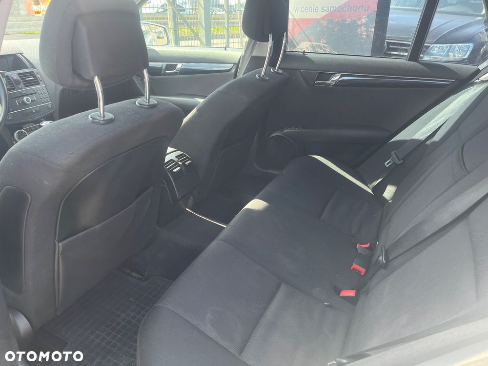 Mercedes-Benz Klasa C 200 CDI DPF Classic - 11