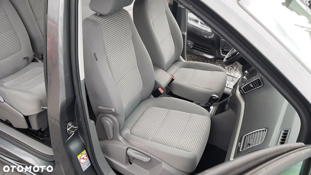 Seat Alhambra 2.0 TDI Reference DSG - 24