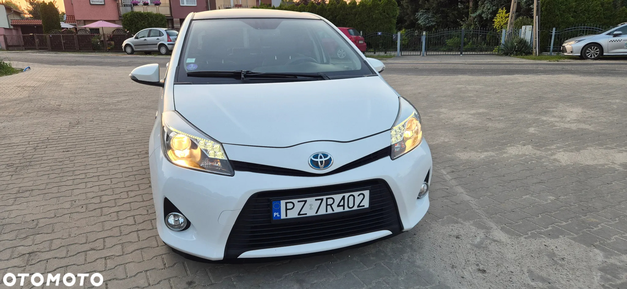 Toyota Yaris Hybrid 1.5 VVT-i Comfort - 6