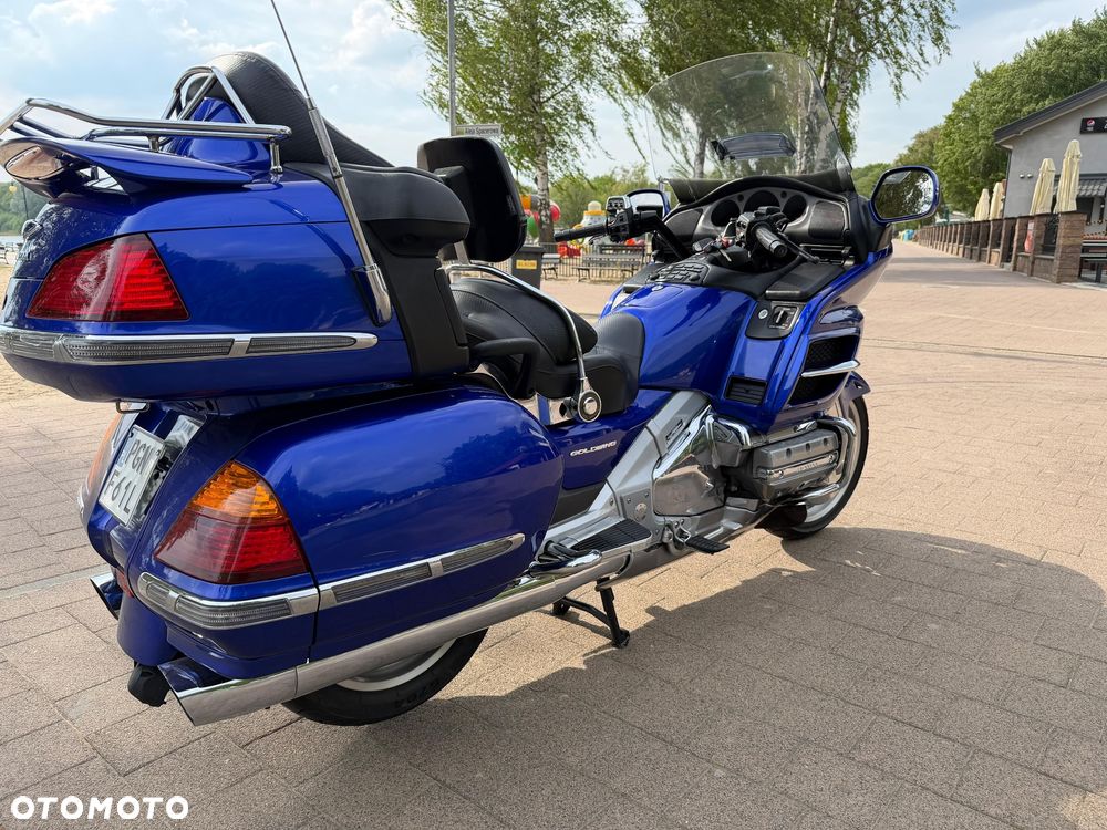 Honda GL - 6