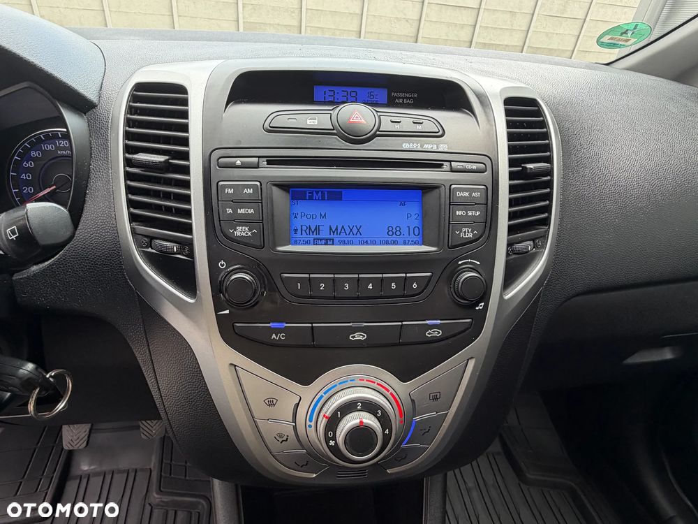 Hyundai ix20 1.4 Style blue - 15