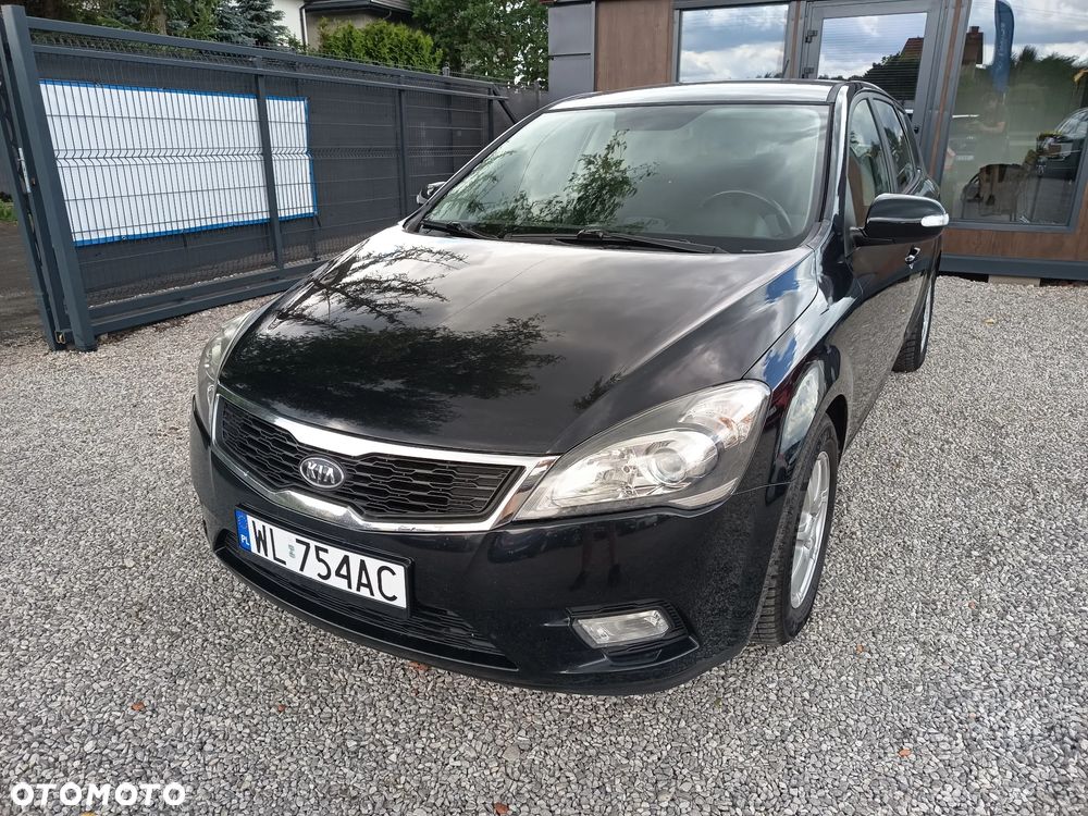 Kia Ceed 1.4 L Euro2012 - 1