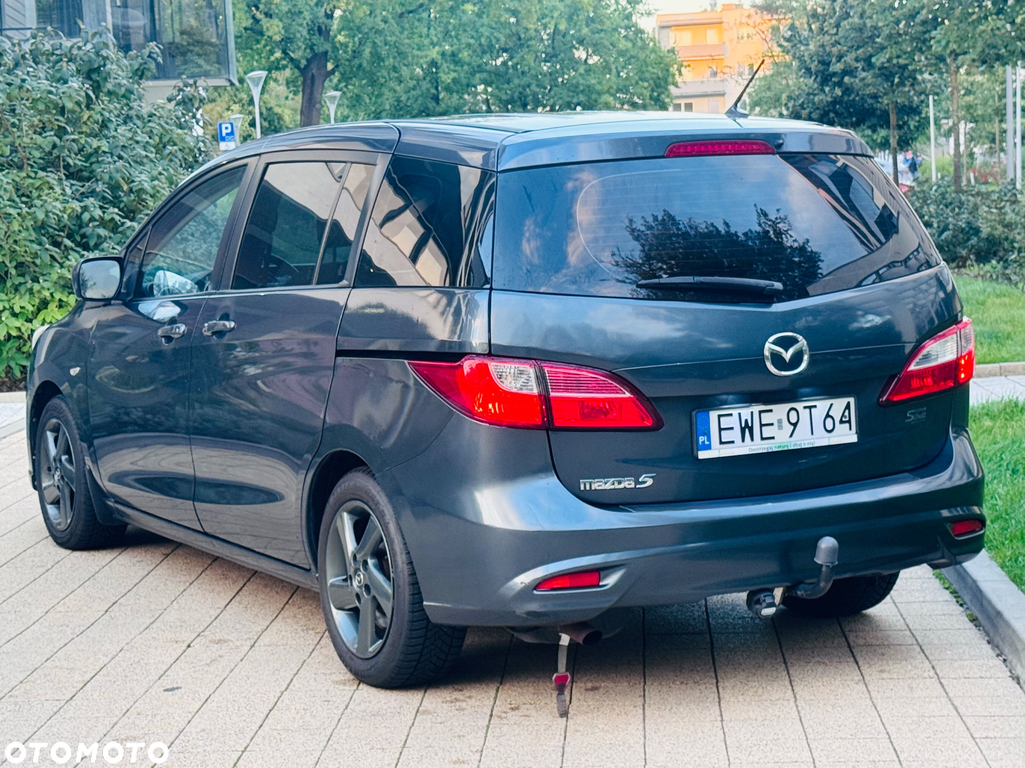 Mazda 5 - 8