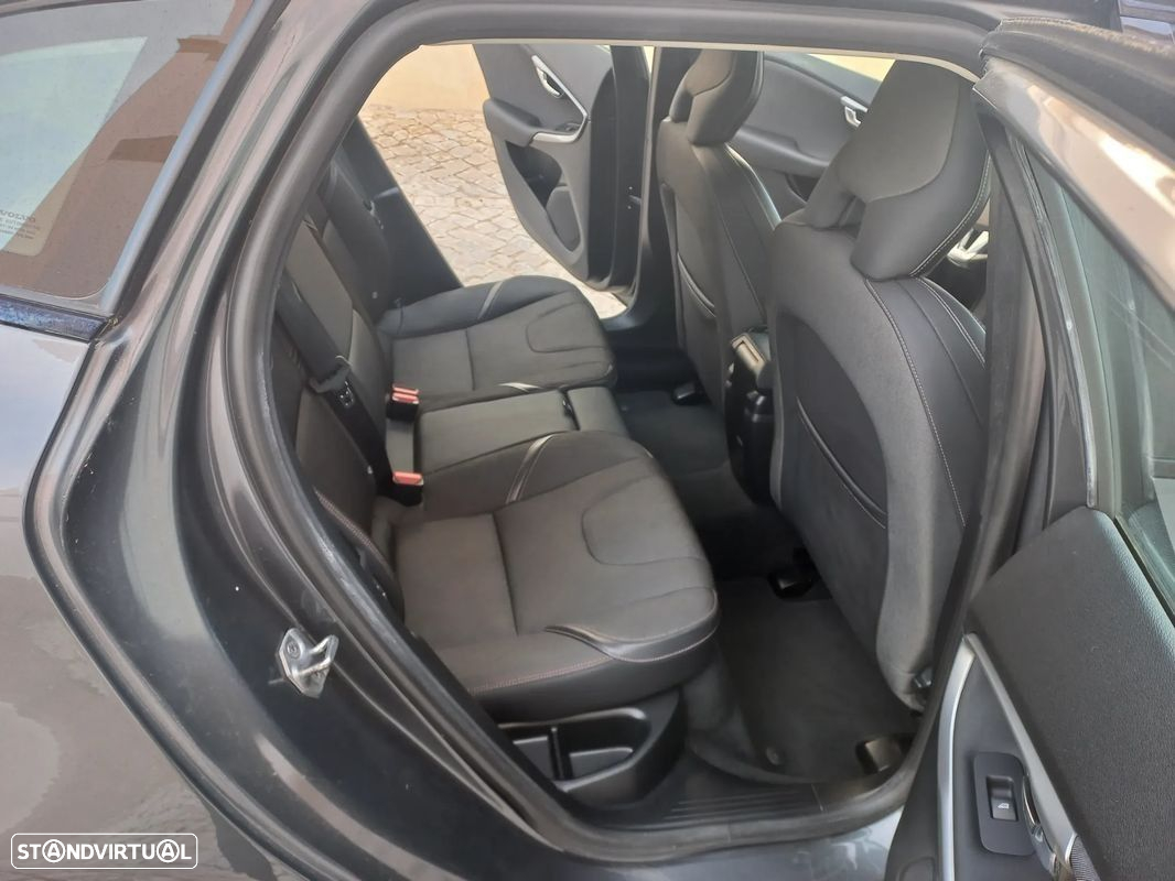 Volvo V40 1.6 D2 Eco Kinetic - 10