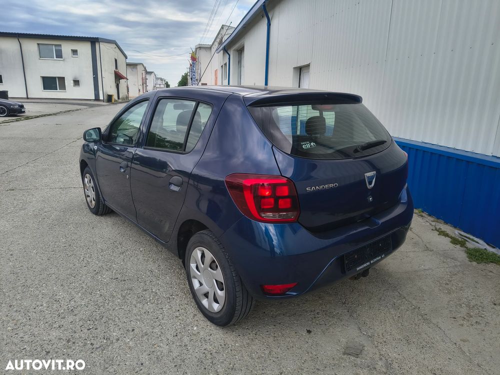 Dacia Sandero - 3