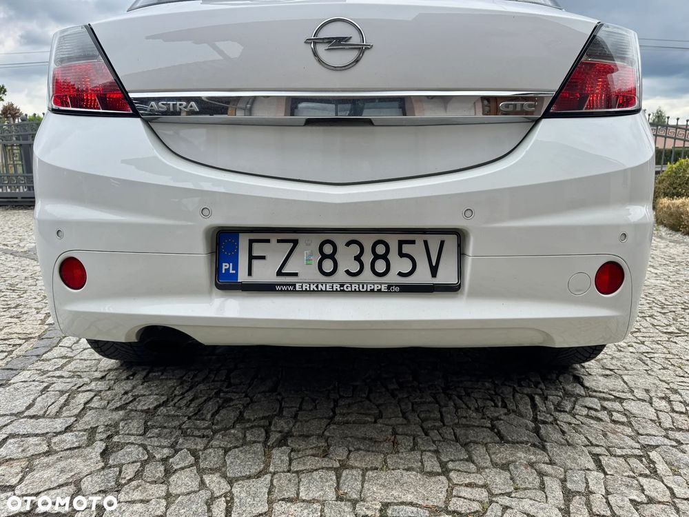 Opel Astra 1.6 Edition 111 Jahre - 16