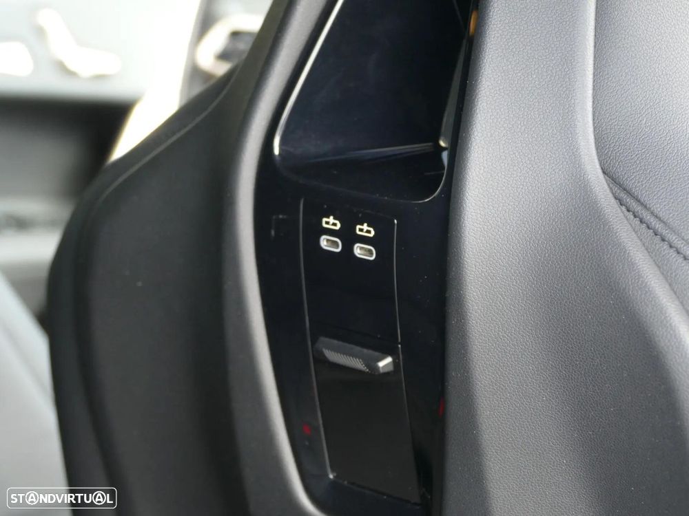 BMW iX xDrive 40 Pack Desportivo - 32