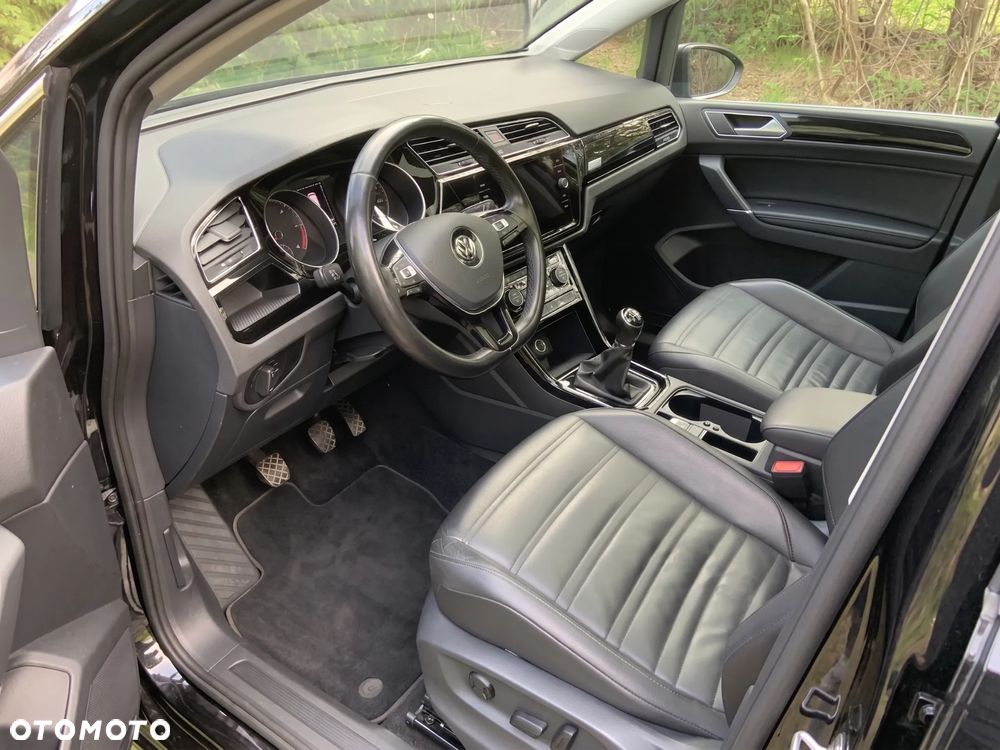 Volkswagen Touran 1.6 TDI BMT SCR Comfortline - 6