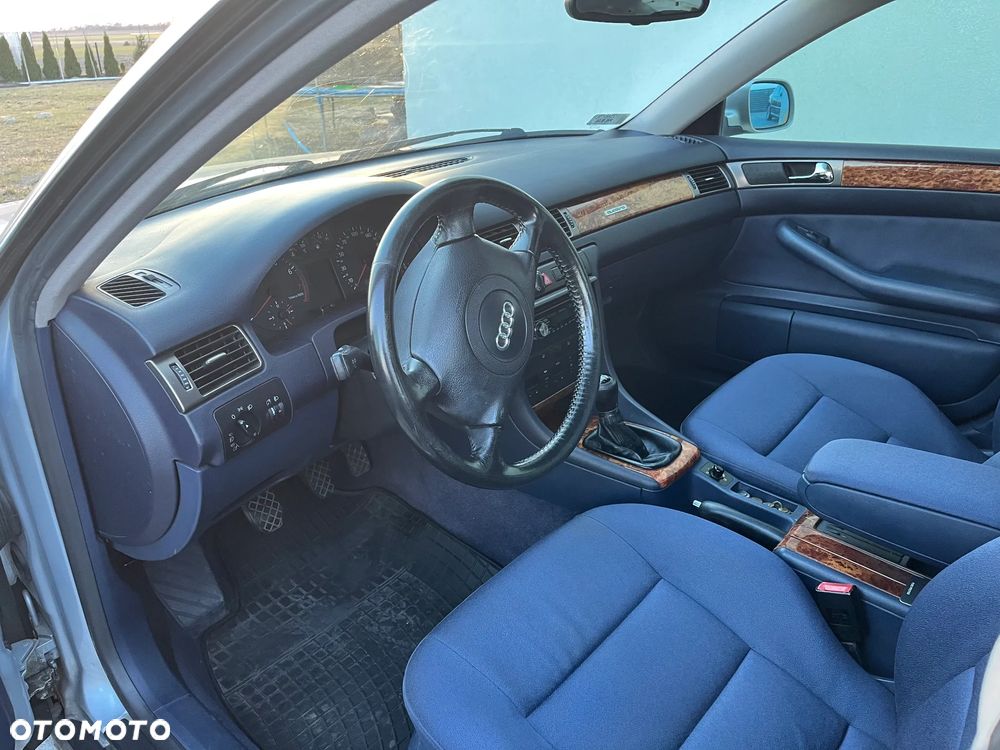 Audi A6 Limousine 2.8 Quattro - 7