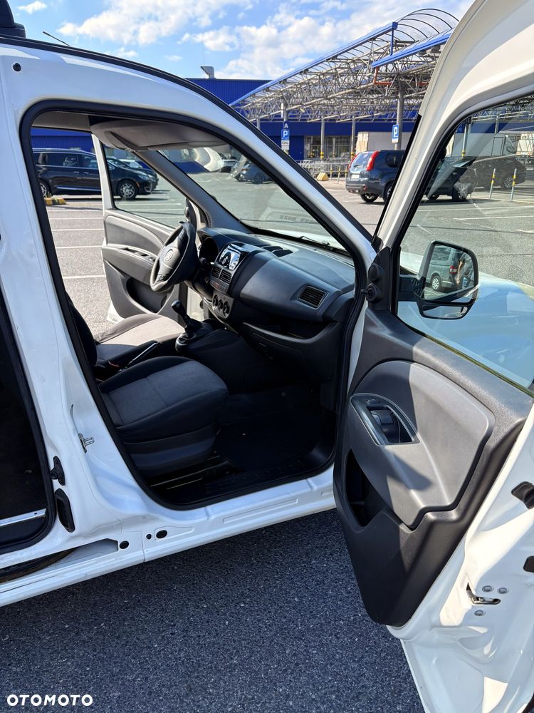 Fiat Doblo - 8