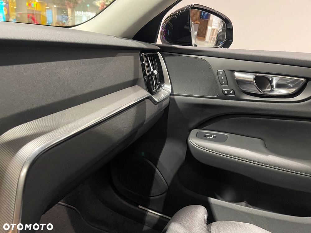 Volvo V60 B4 B Plus Dark - 5