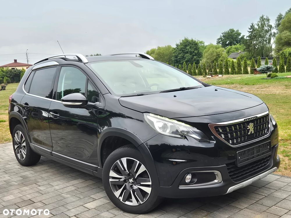 Peugeot 2008 1.2 Pure Tech Allure S&S - 2