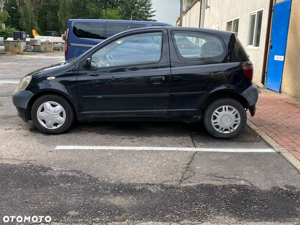 Toyota Yaris - 2