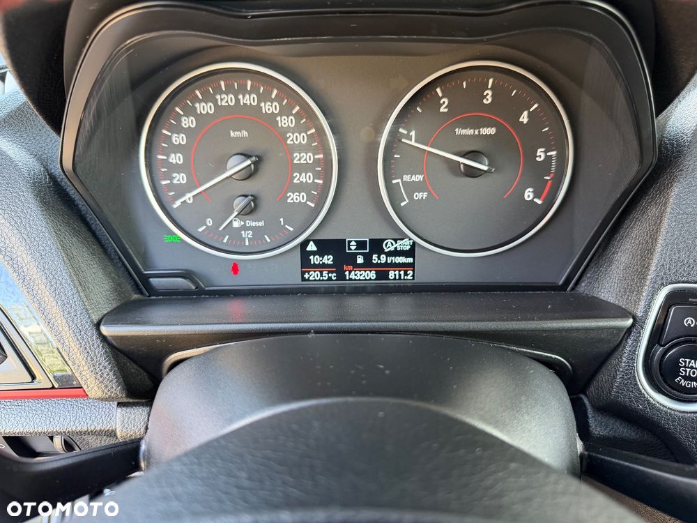BMW Seria 1 118d Sport Line - 21