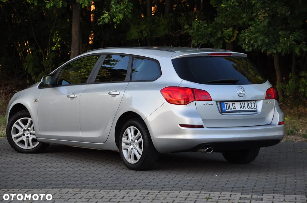 Opel Astra 1.4 Turbo Sports Tourer - 10