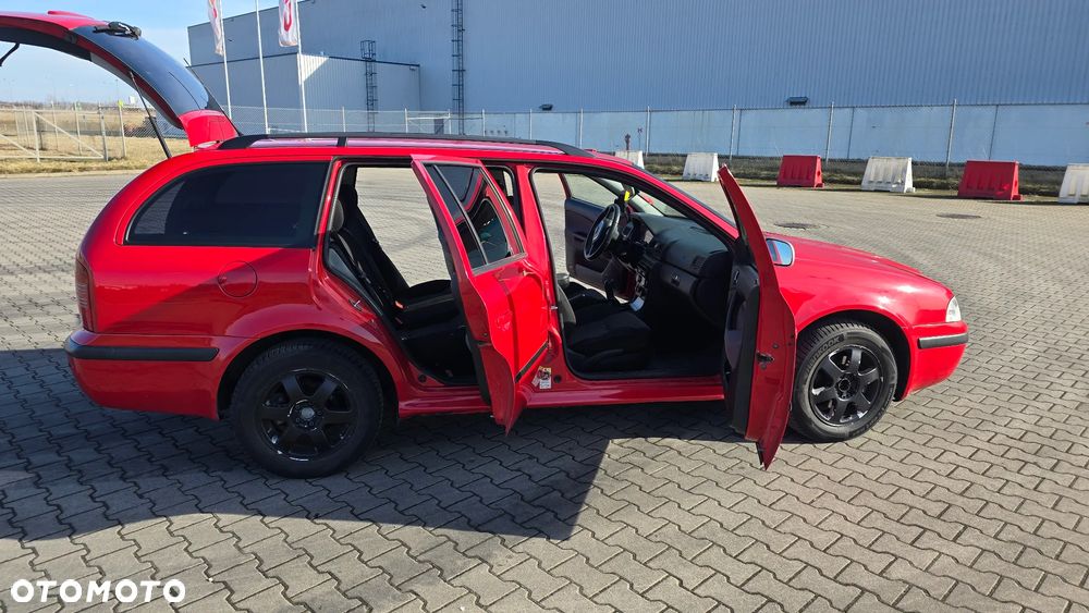 Skoda Octavia 1.9 TDI Tour - 4