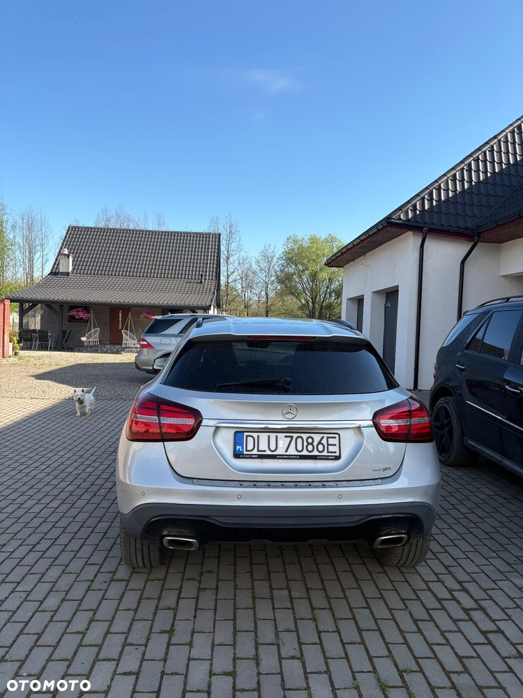 Mercedes-Benz Gla 2018 photo 3
