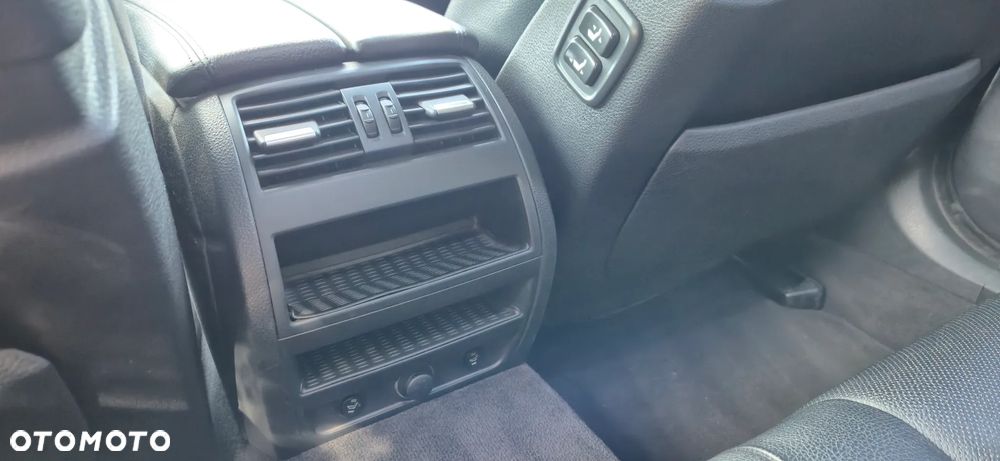 BMW Seria 5 520d - 19
