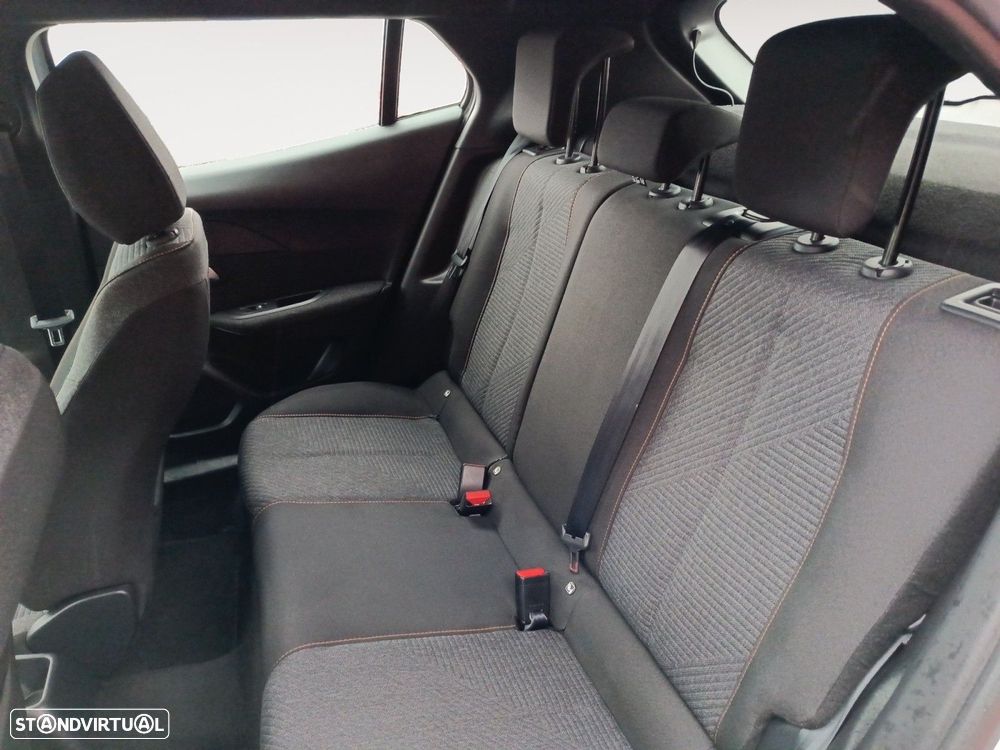 Peugeot 2008 1.2 PureTech Style - 13