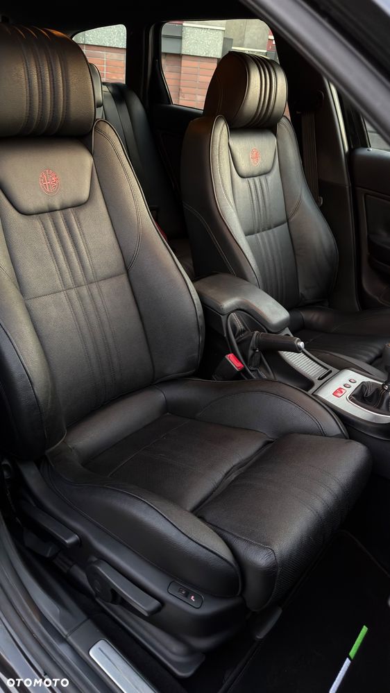 Alfa Romeo 159 1.9 JTDM 16V DPF ti - 25