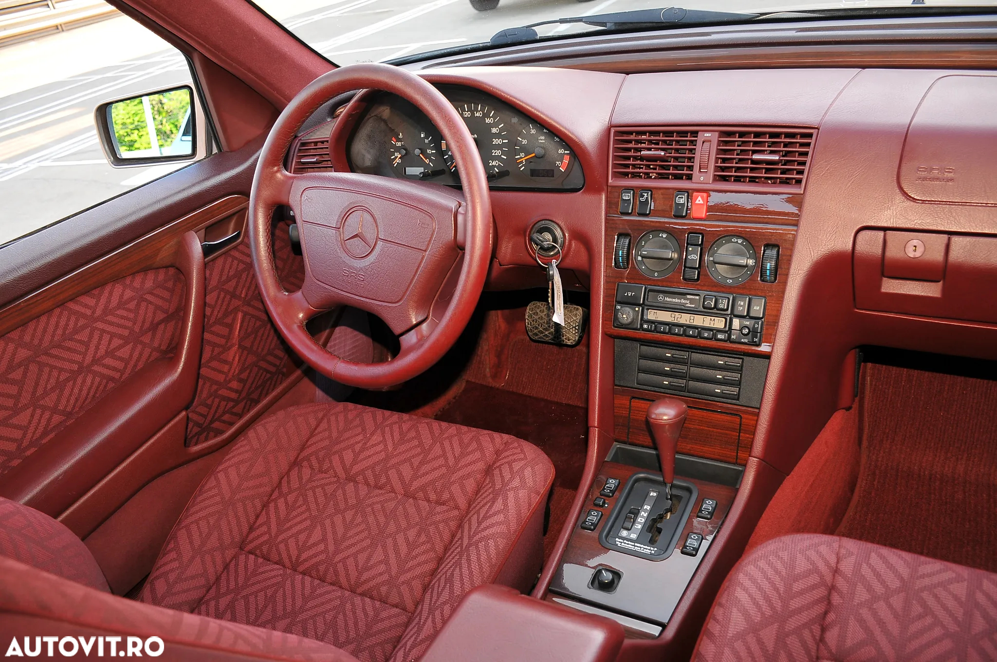 Mercedes-Benz C - 4