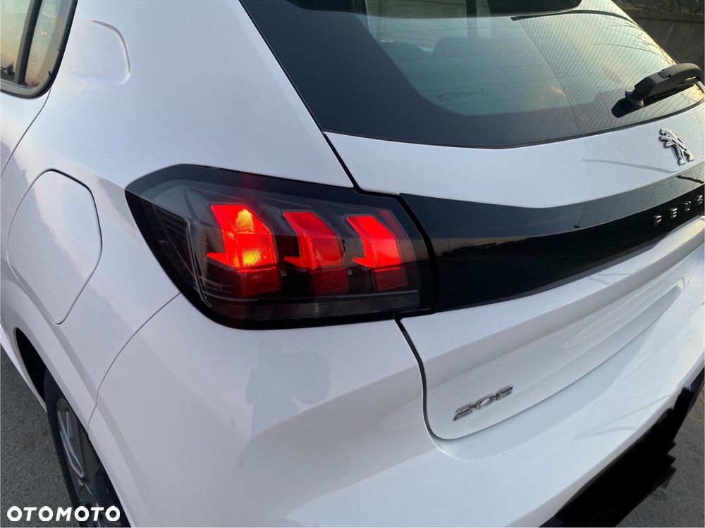 Peugeot 208 PureTech 75 Active - 11