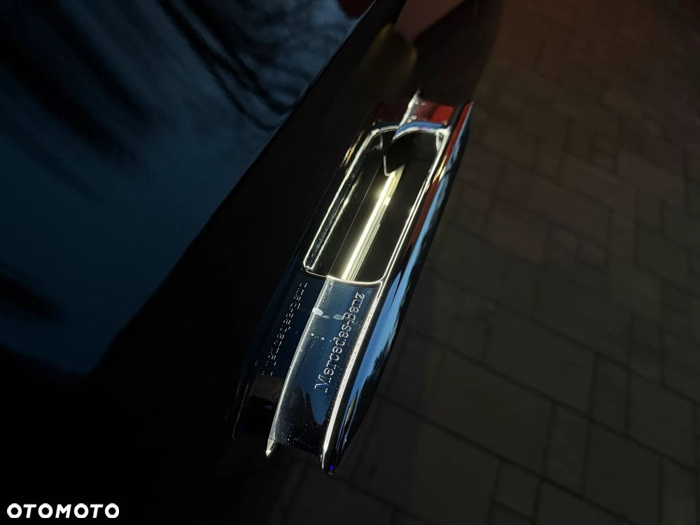 Mercedes-Benz Klasa E 220 d 4-Matic Exclusive - 25