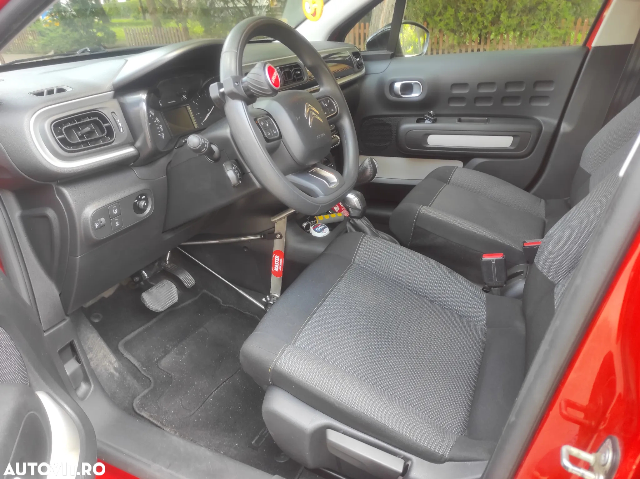 Citroën C3 Pure Tech 110 S&S EAT6 SHINE - 19