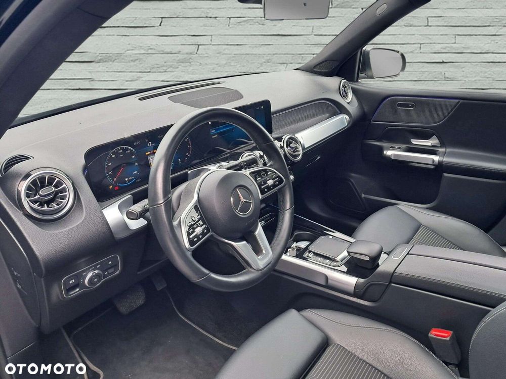 Mercedes-Benz GLB 200 Progressive 7G-DCT - 10
