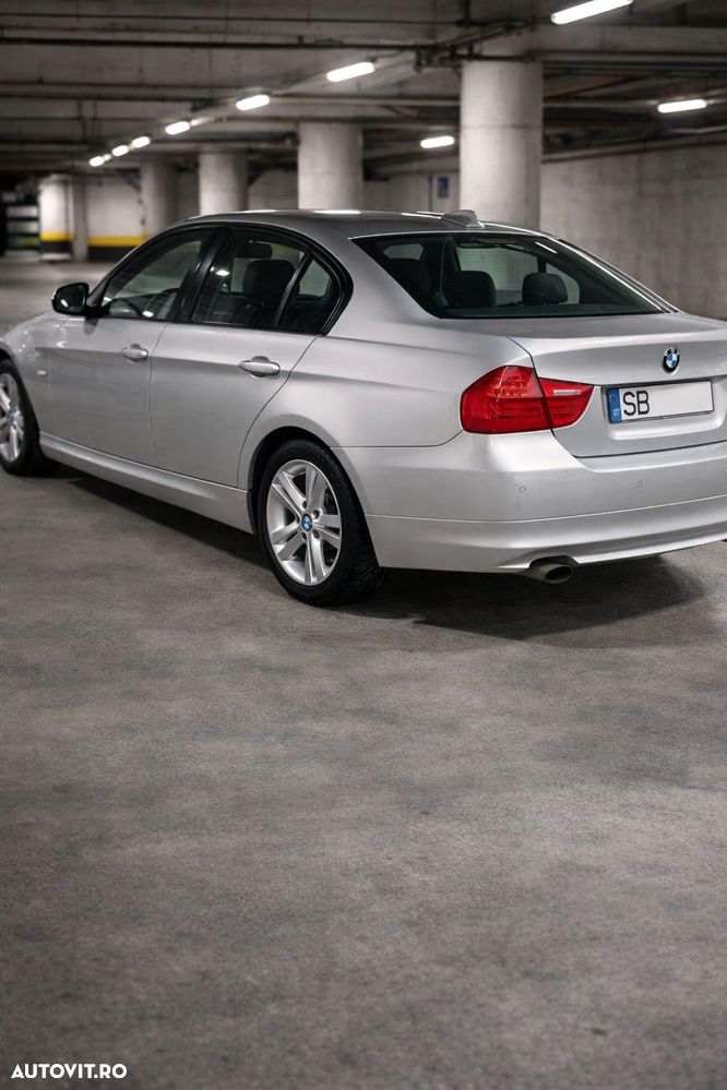 BMW Seria 3 318d - 7