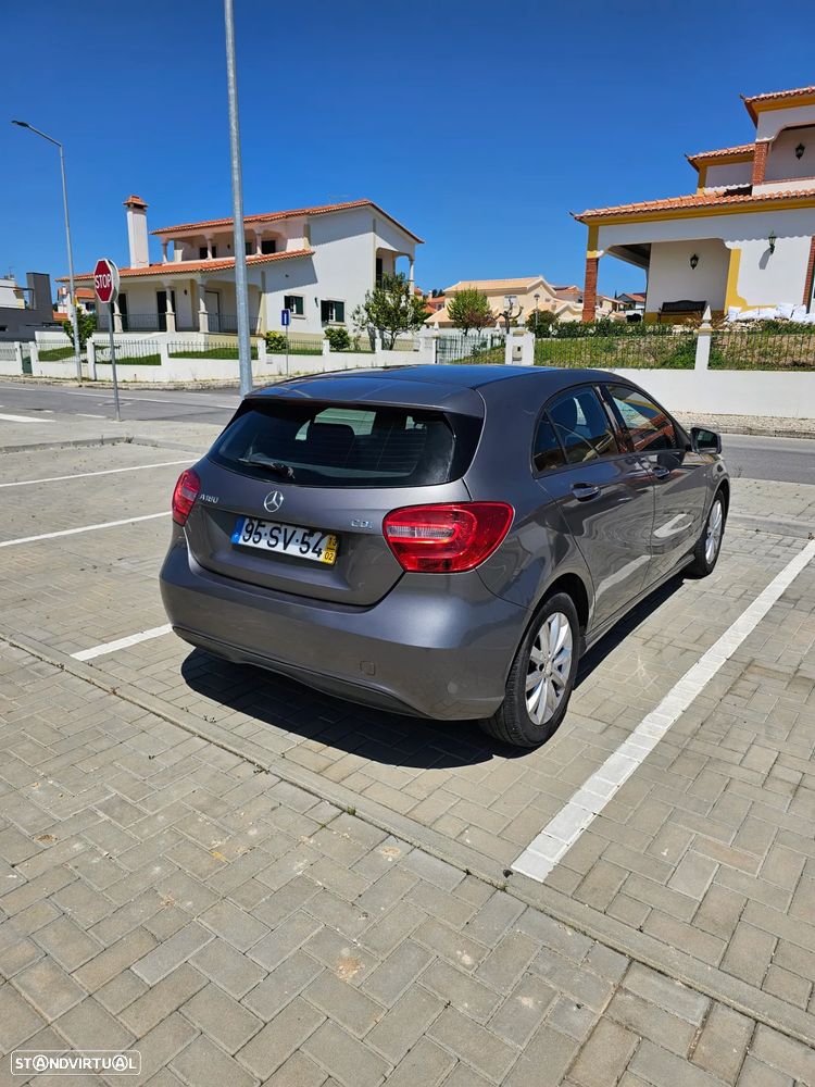 Mercedes-Benz A 180 - 13