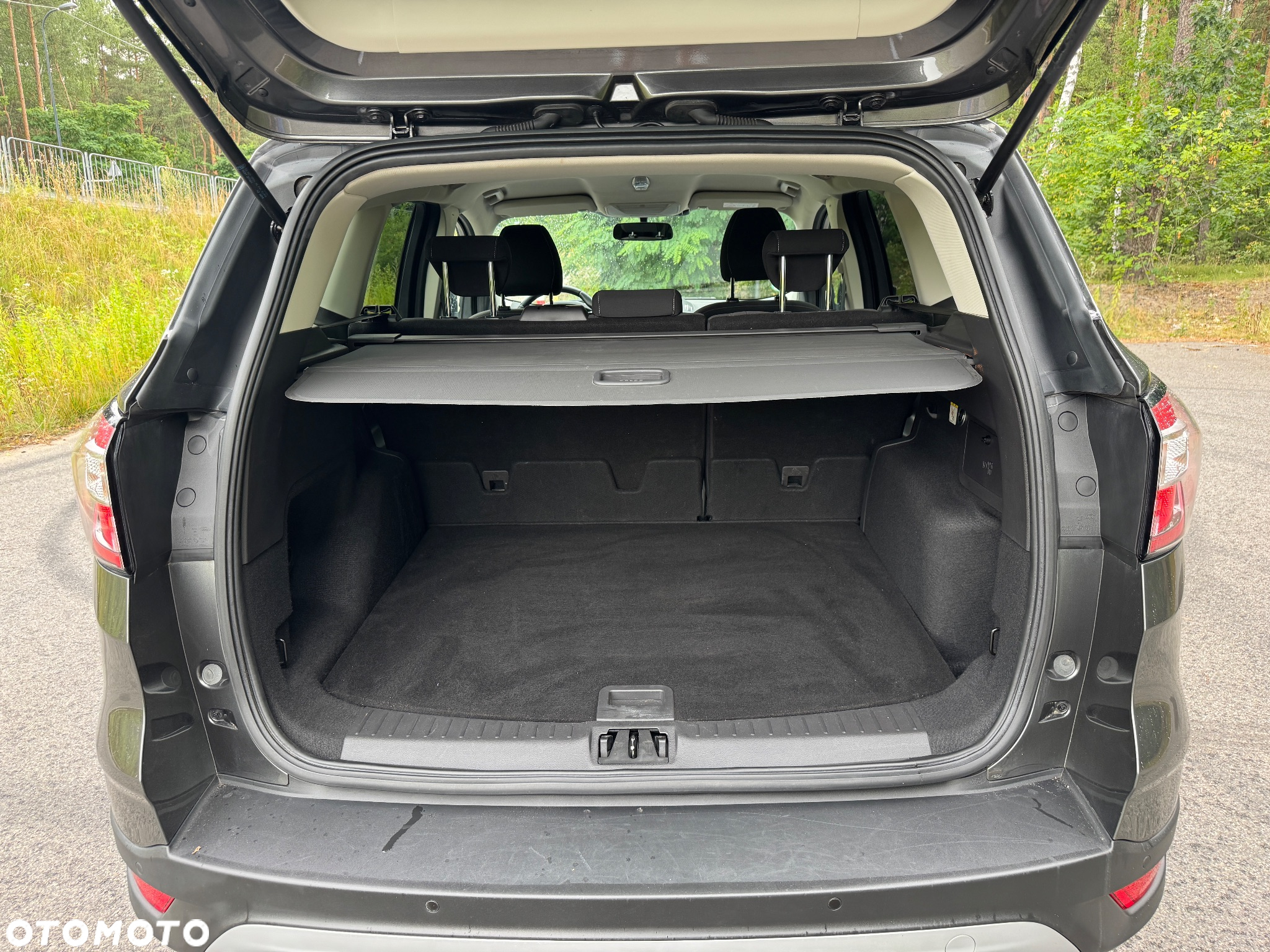 Ford Kuga 1.5 EcoBoost 2x4 Cool & Connect - 18