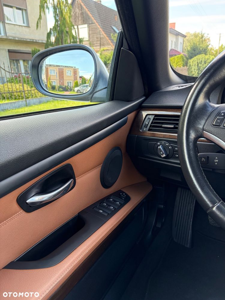 BMW Seria 3 320i Edition Exclusive - 10