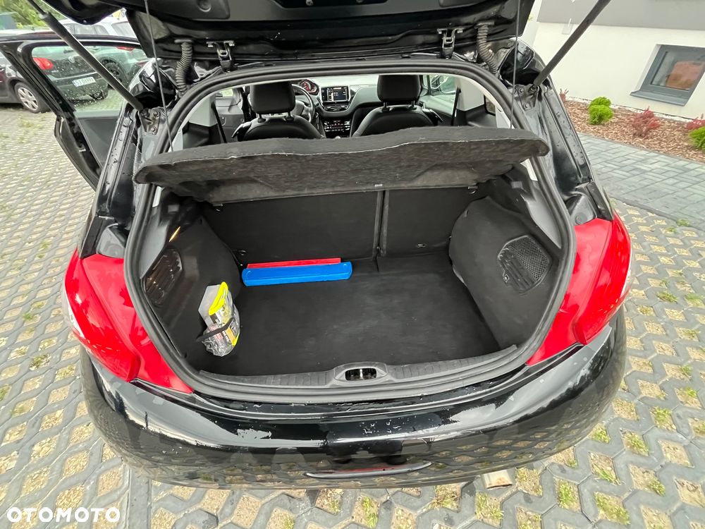 Peugeot 208 95 VTI Active - 17