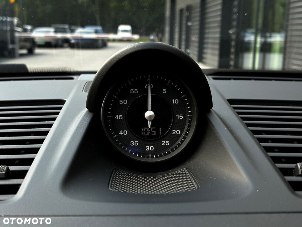 Porsche 911 - 31