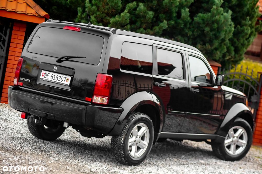 Dodge Nitro 3.7 V6 SLT - 13