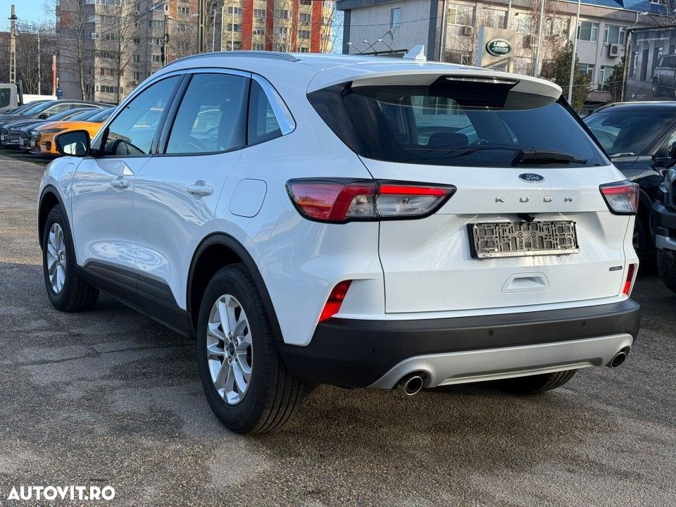 Ford Kuga 2.5 Duratec PHEV Titanium - 9