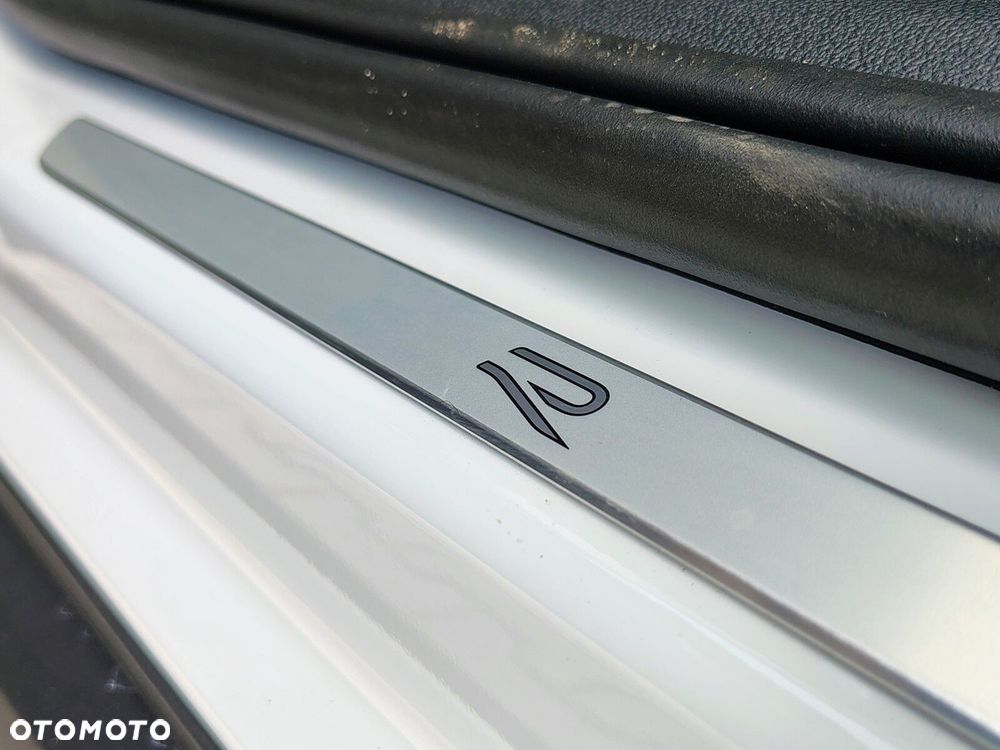 Volkswagen T-Roc - 31