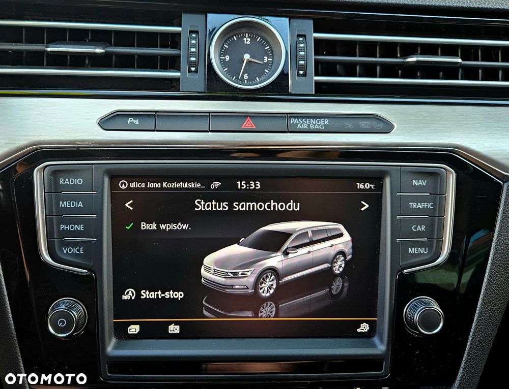 Volkswagen Passat 2.0 TDI (BlueMotion Technology) Highline - 19