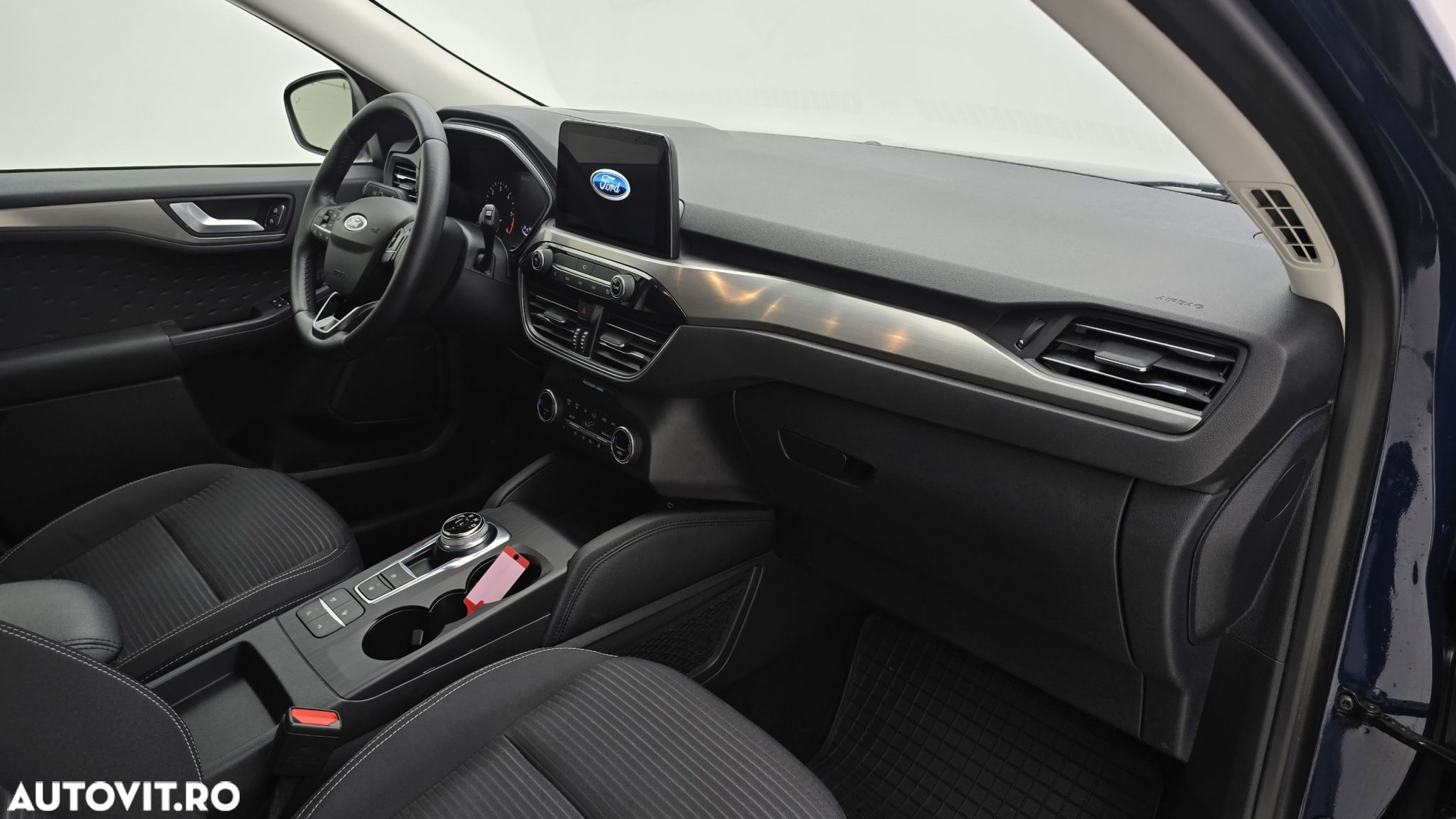 Ford Kuga - 20